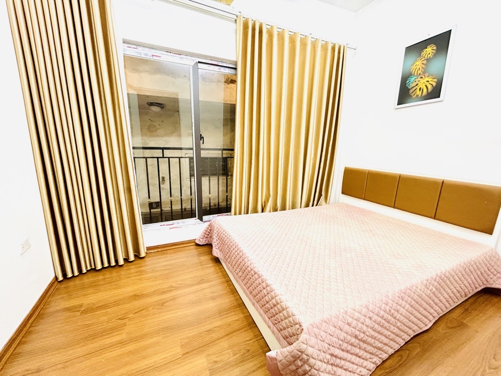 Nhà 4 tầng phố Tân Mai, nội thất mới đầy đủ vào ở ngay