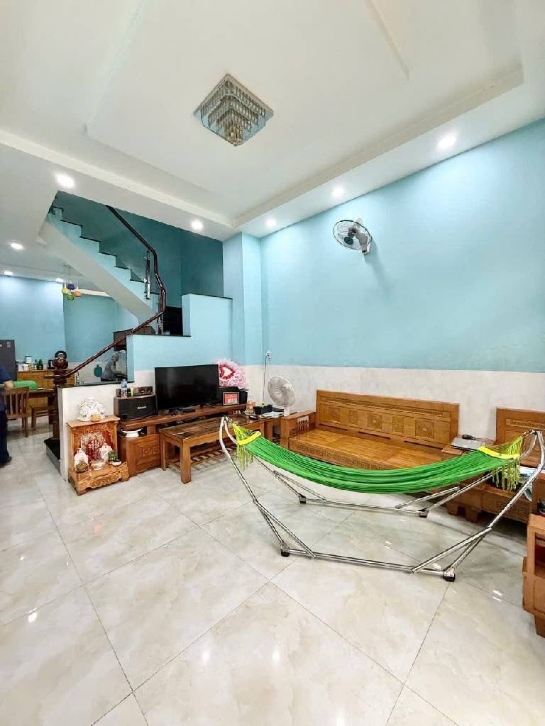 Bán nhà đẹp giá rẻ ngay Quốc Lộ 13, hẻm ô tô 5m, view sông SG, Hiệp Bình Phước. DT 55M2. Gía chỉ 7.x tỷ (x cực học sinh), còn thương lượng