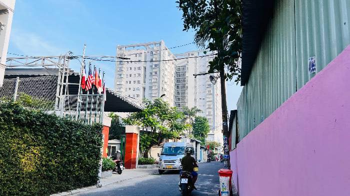 NHÀ ĐẸP 5 TẦNG - MẶT TIỀN KINH DOANH