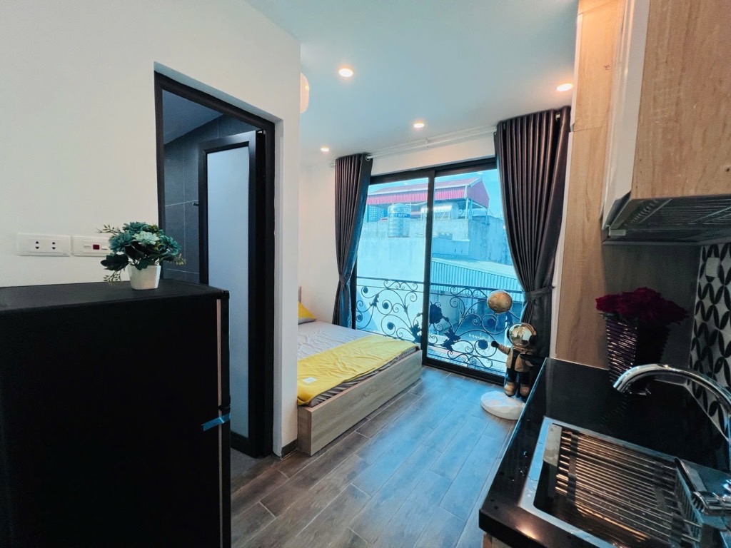 BÁN NHÀ GẤP KHU TRUNG TÂM