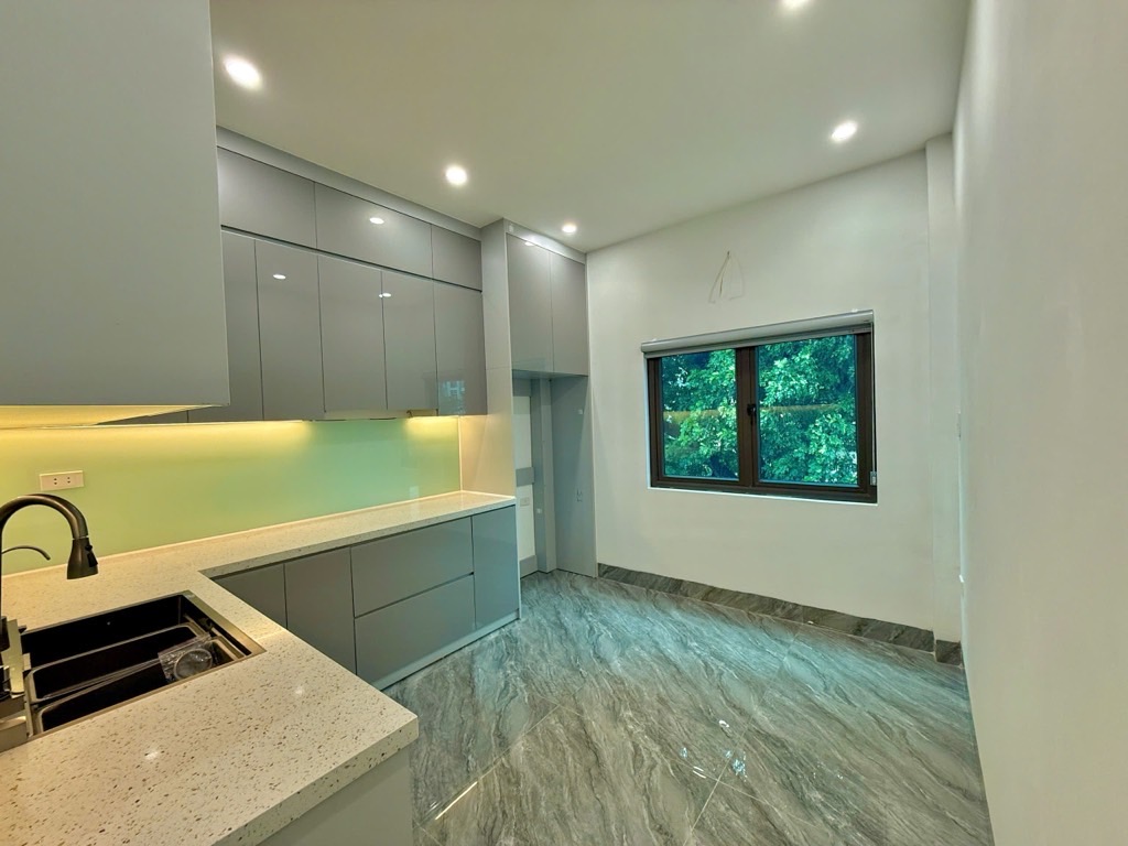 BÁN NHÀ GẤP KHU VỰC TRUNG TÂM ĐỐNG ĐA