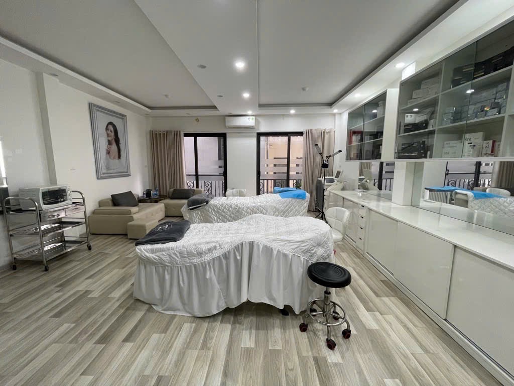 BÁN GẤP NHÀ VIEW HỒ TÂY