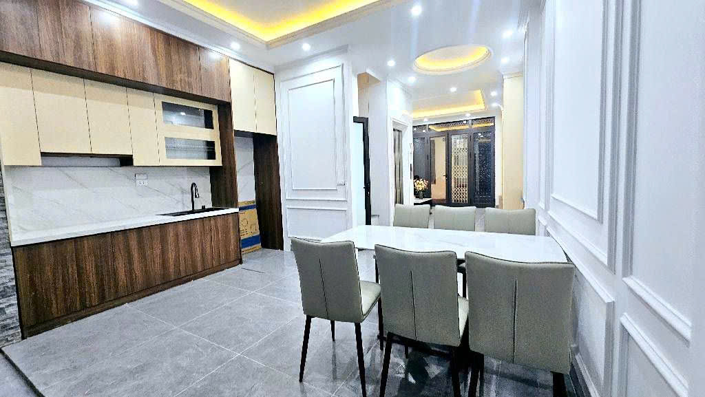 NHÀ ĐẸP MỚI VƯƠNG THỪA VŨ- THANH XUÂN - THANG MÁY- FULL NỘI THẤT 47M 5 TẦNG 13.9 tỷ