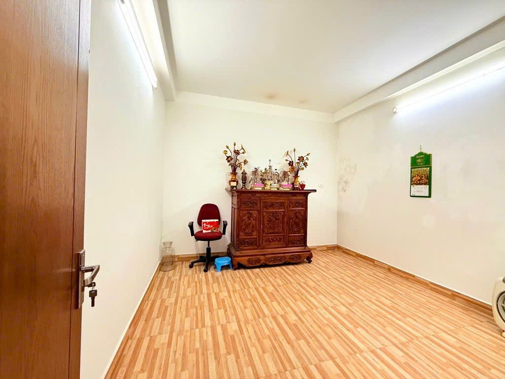 Bán nhà Giáp Nhị – 33m – 5 tầng – 2 mặt thoáng vĩnh viễn – gần ô tô – giá 7.79 tỷ (có thương lượng)