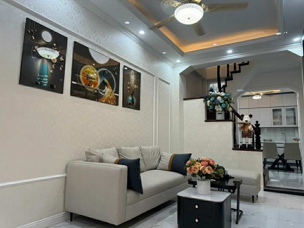 Nhà cần bán gấp 50m2x5 tầng vào ở ngay đủ tiện ích