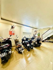 Cần bán gấp nhà Mỹ Đình 40mx5 tầng nhà đẹp