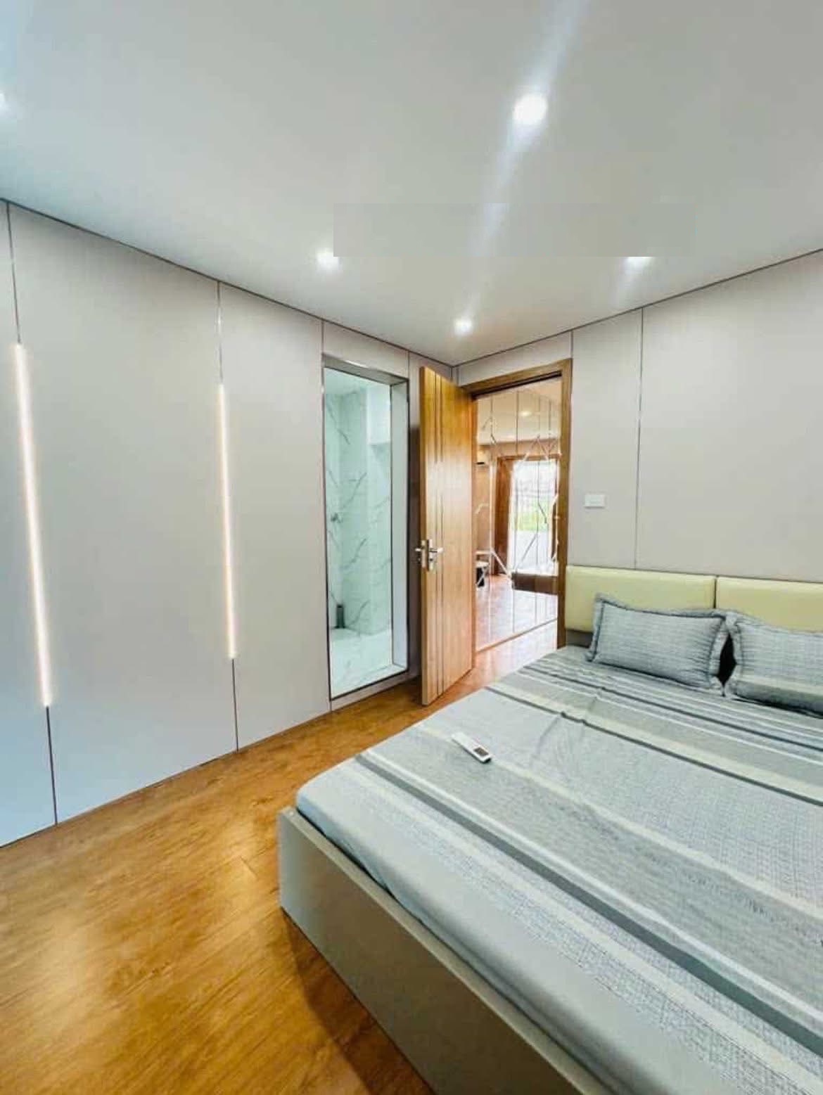 CẦN BÁN NHÀ PHỐ BẠCH MAI, NHÀ ĐẸP Ở LUÔN – TIỆN ÍCH SIÊU ĐỈNH, DIỆN TÍCH 40 m2, 3 TỶ