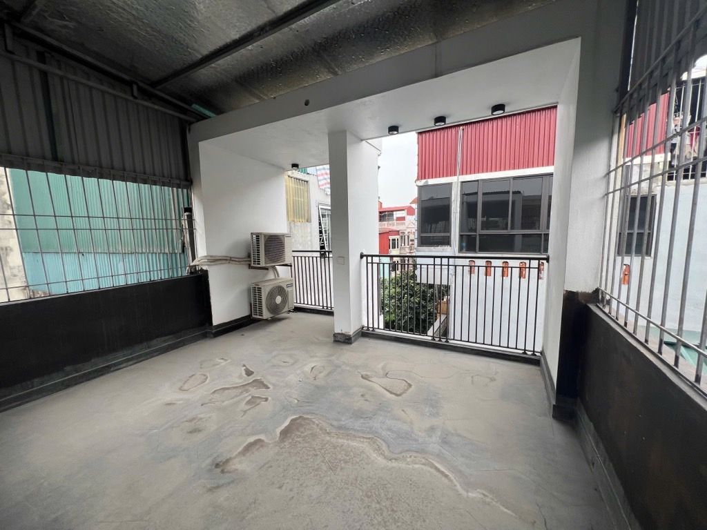 BÁN NHÀ GIÁP BÁT 3 BƯỚC RA Ô TÔ - 2 THOÁNG - NỘI THẤT XỊN, 44 m2, 8,8 TỶ