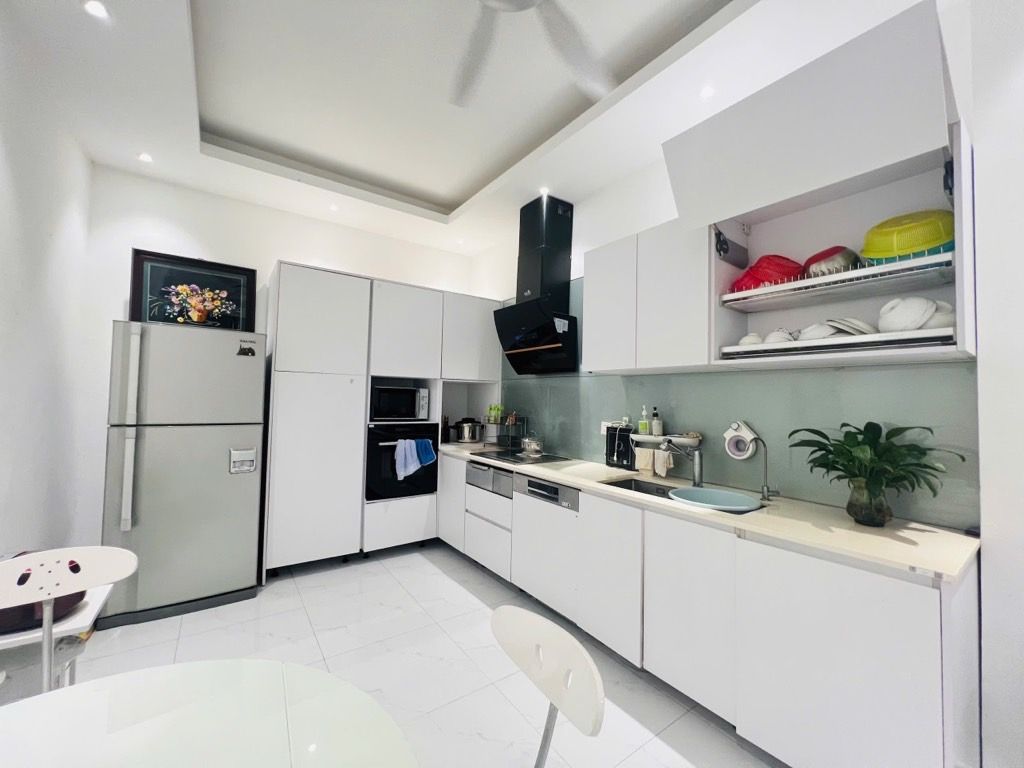 BÁN NHÀ GIÁP BÁT 3 BƯỚC RA Ô TÔ - 2 THOÁNG - NỘI THẤT XỊN, 44 m2, 9 TỶ