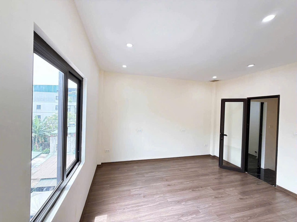 NHÀ ĐẸP Ở LUÔN, TT TRƯƠNG ĐỊNH, 5 TẦNG, 3 NGỦ, 37M2, 6,9 TỶ