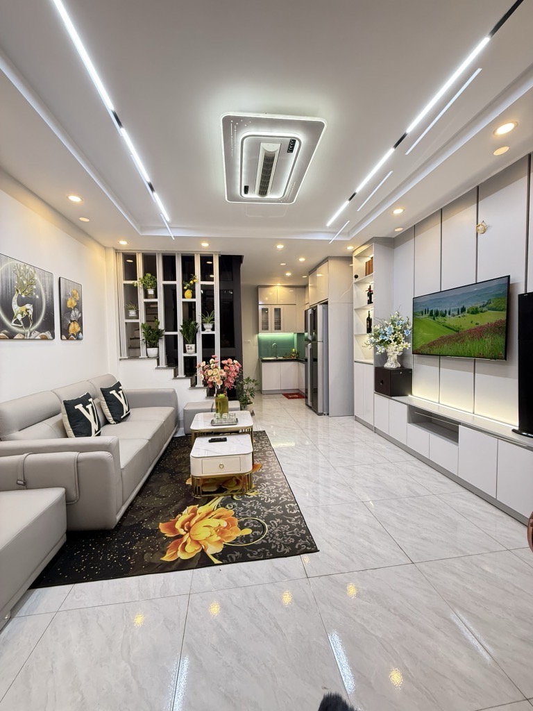 BÁN NHÀ TRƯƠNG ĐỊNH, HƠN 46 m2, ĐỦ NỘI THẤT CHỈ 8,x TỶ