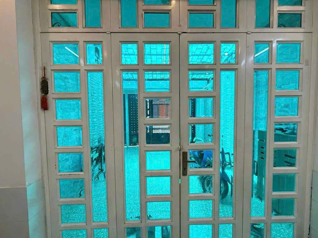 NHÀ ĐẸP HẼM XE HƠI- CHỦ XÂY TÂM HUYẾT