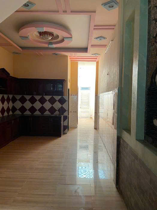 Bán nhà 2 tầng hẻm 4m