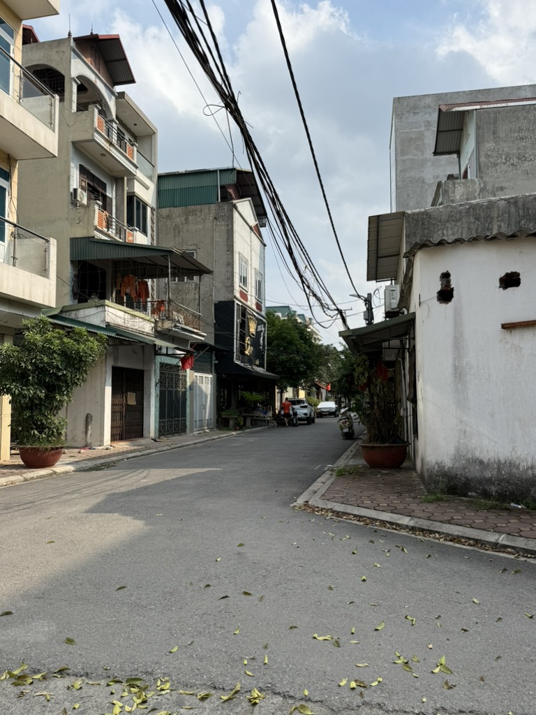 CỔ BI, 125 M2 ĐƯỜNG Ô TÔ TRÁNH, MT 8 M, VỈA HÈ 2 BÊN KHU PHÂN LÔ BÀN CỜ, VỊ TRÍ ĐẮC ĐỊA 14 TỶ