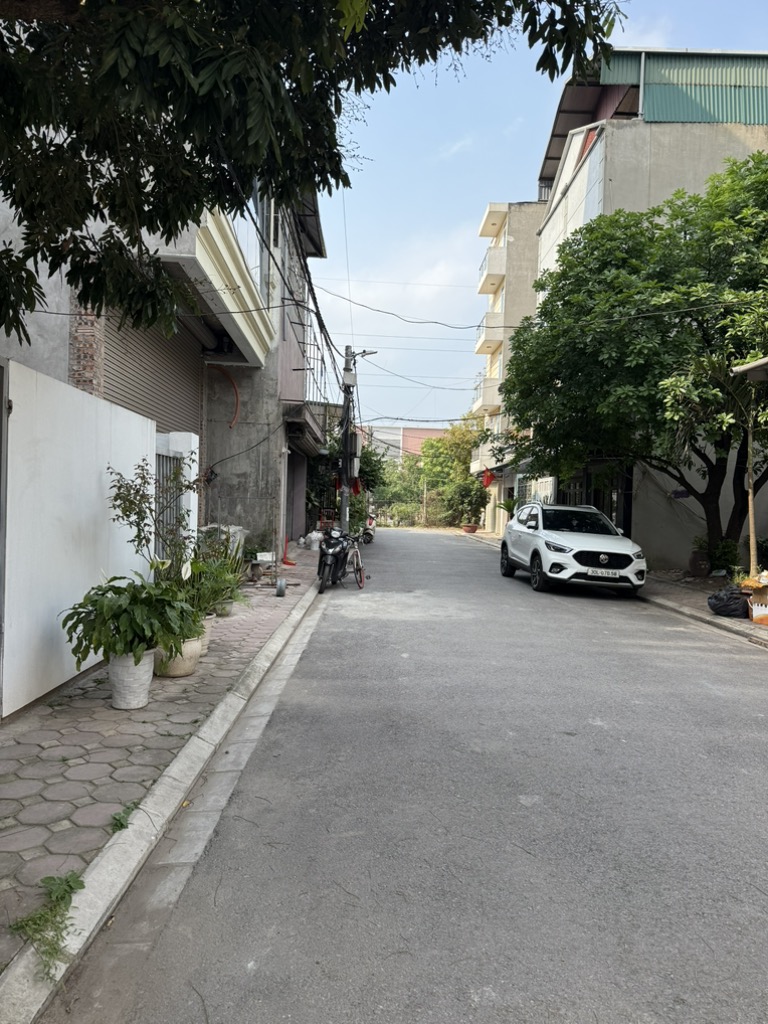 CỔ BI, 125 M2 ĐƯỜNG Ô TÔ TRÁNH, MT 8 M, VỈA HÈ 2 BÊN KHU PHÂN LÔ BÀN CỜ, VỊ TRÍ ĐẮC ĐỊA 14 TỶ