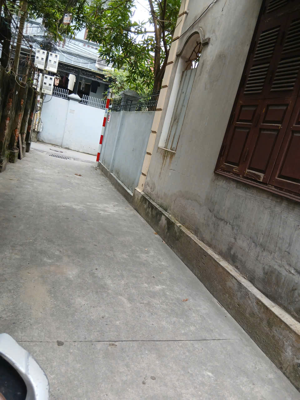 CHU HUY MÂN, NHÀ 3 TẦNG KIÊN CỐ, DIỆN TÍCH 50M2 MẶT TIỀN 5 M , GIÁ 170 TRIỆU ĐỒNG/M