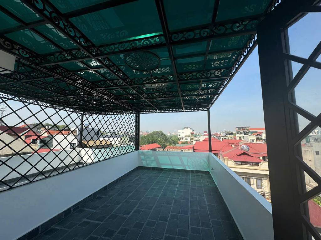 CHU HUY MÂN, NHÀ 5 TẦNG THANG MÁY, DIỆN TÍCH 70 M2 MẶT TIỀN 3,5 M , NGÕ Ô TÔ, THÔNG, GIÁ 210 TRIỆU/M2