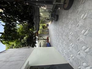 Hàng hot  :   BIỆT THỰ MINI  mới tinh - VIEW CÂY XANH -  Bình Trị Đông Bình  Tân -  133m2 (8x16.5)  - HẺM XE HƠI VÀO TẬN NHÀ -  giá chỉ NHỈNH 4 TỶ