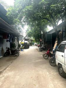 Mặt ngõ kinh doanh, ngõ thông, 2 ô tô tránh, có sẵn xưởng kiên cố, 83m2, giá chỉ 2.5 tỷ