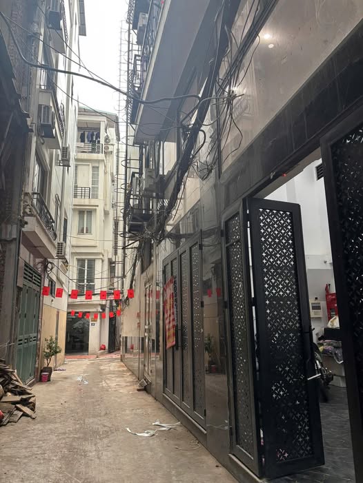 Bán lại Tòa CCMN 7 tầng thang máy 16 phòng siêu hiếm