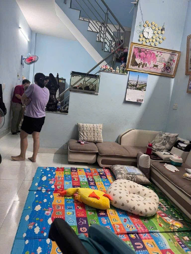 Sổ hồng riêng- Đường Lê Văn Quới - 4x8 - chỉ nhình 3 tỷ