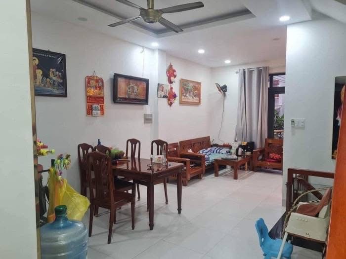 Nhà bán ngay Tân Thắng - 5,1x19 - HXH- Sát bên Aeon TP- 4 tầng BTCT - chỉ nhỉnh 8 tỷ