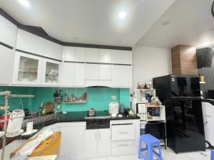 Nhà đẹp 3 tầng BTCT- gần mặt tiền TKTQ- vị trí đắc địa - tặng nội thất xịn xò- chỉ nhình 5 tỷ