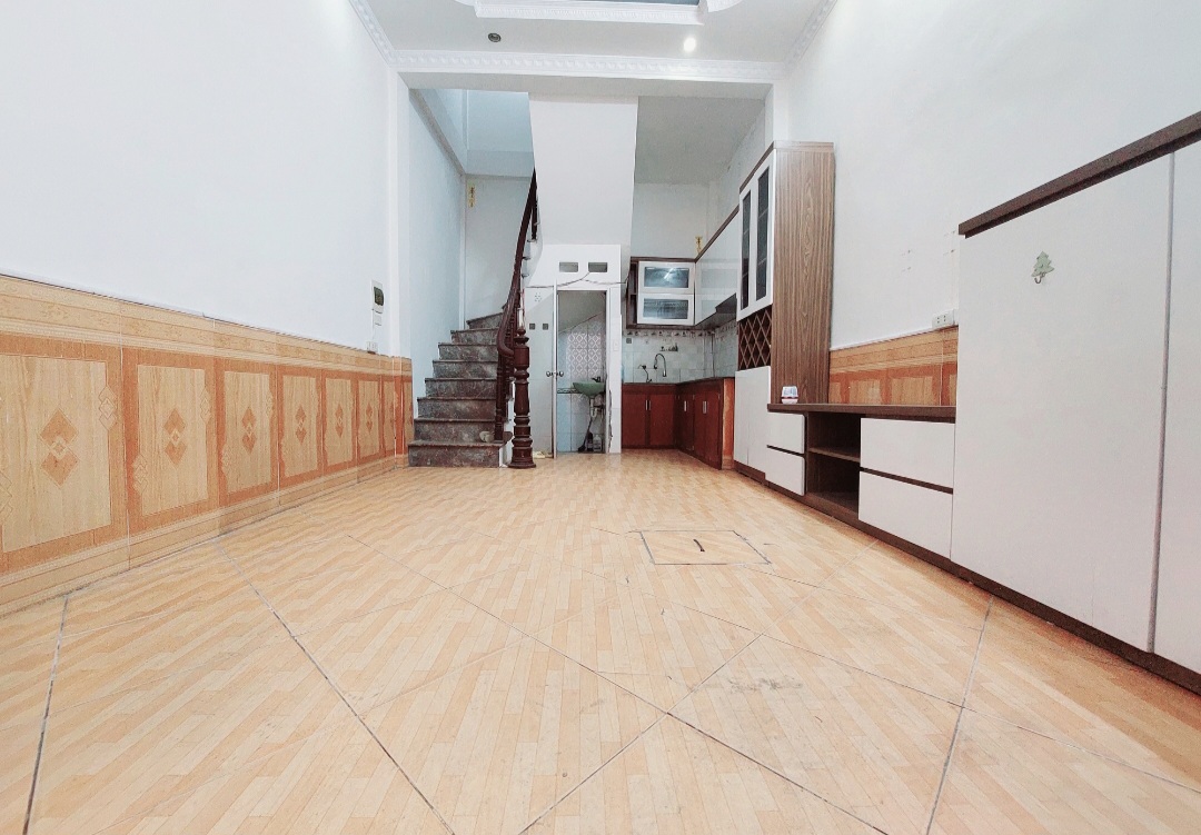 Bán nhà Kim Giang - Thanh Liệt - Thanh Trì, ô tô đỗ cạnh nhà: Diện tích 25m2 - 4 tầng - 5.5 tỷ, có thương lượng