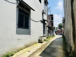 Bán nhà giá rẻ khu vực Quanh Tiến