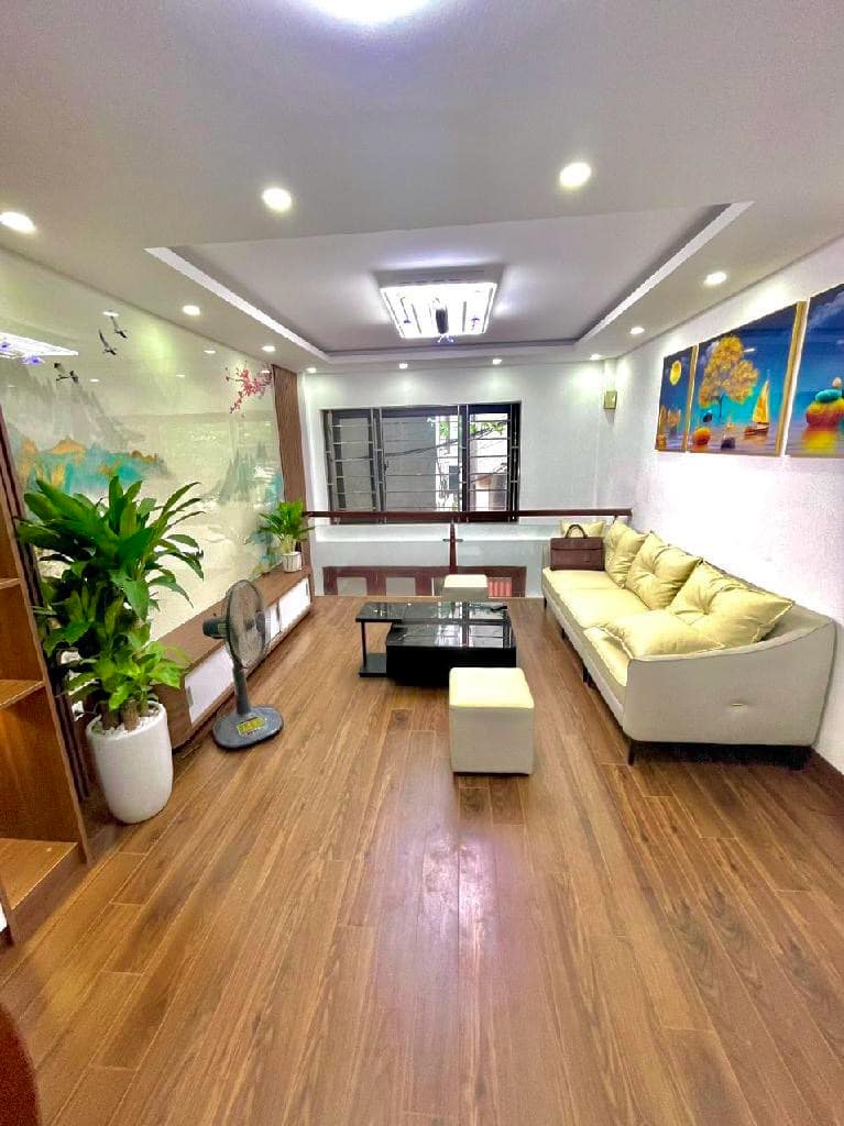 Bán Nhà Đại La – Mới Tinh, Đẹp Tuyệt Vời, 37m² – Giá 5,8 Tỷ