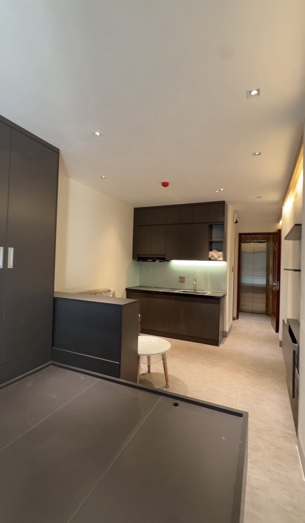 NHÀ PHÂN LÔ LÊ TRỌNG TẤN - Ô TÔ ĐỖ CỬA - NGÕ THÔNG KINH  DOANH 8 TẦNG THANG MÁY - VỪA Ở VỪA CHO THUÊ, NHỈNH 14 TỶ