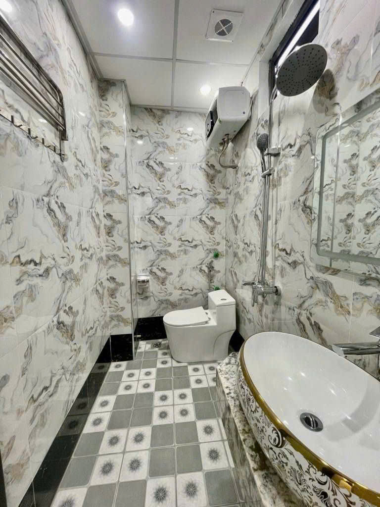 Bán Nhà 6 Tầng Phố Thịnh Liệt - Nhà Đẹp Ở Ngay. Ảnh Thật