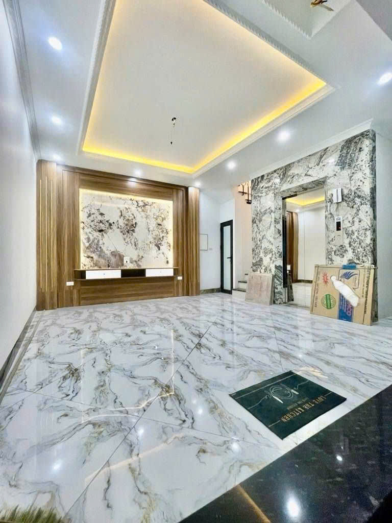 Bán Nhà 6 Tầng Phố Thịnh Liệt - Nhà Đẹp Ở Ngay. Ảnh Thật