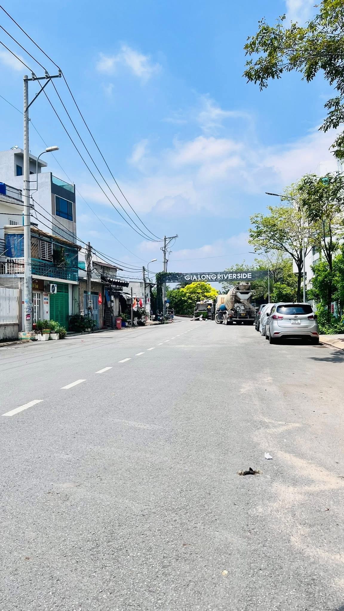 Đất thổ cư, sổ hồng riêng Lê Văn Lương, 5x16