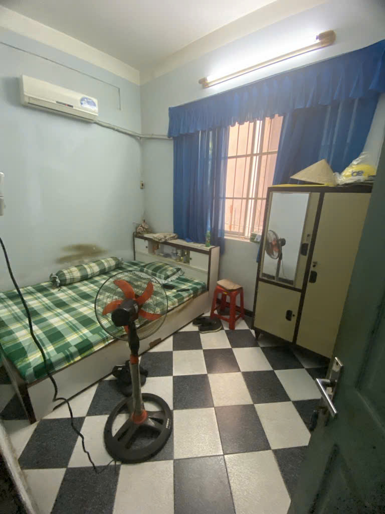 Bán nhà hxh trần bình trọng .quận 5,sổ chuẩn, dt 56m2, nhỉnh 8 tỷ