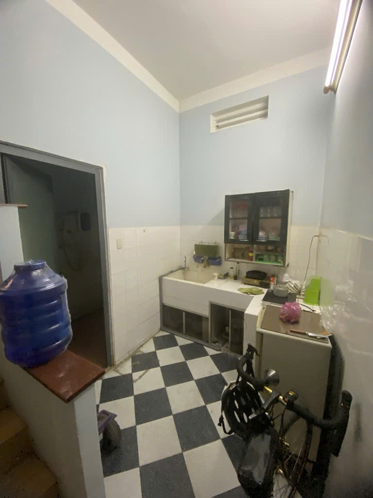 Bán nhà hxh trần bình trọng .quận 5,sổ chuẩn, dt 56m2, nhỉnh 8 tỷ