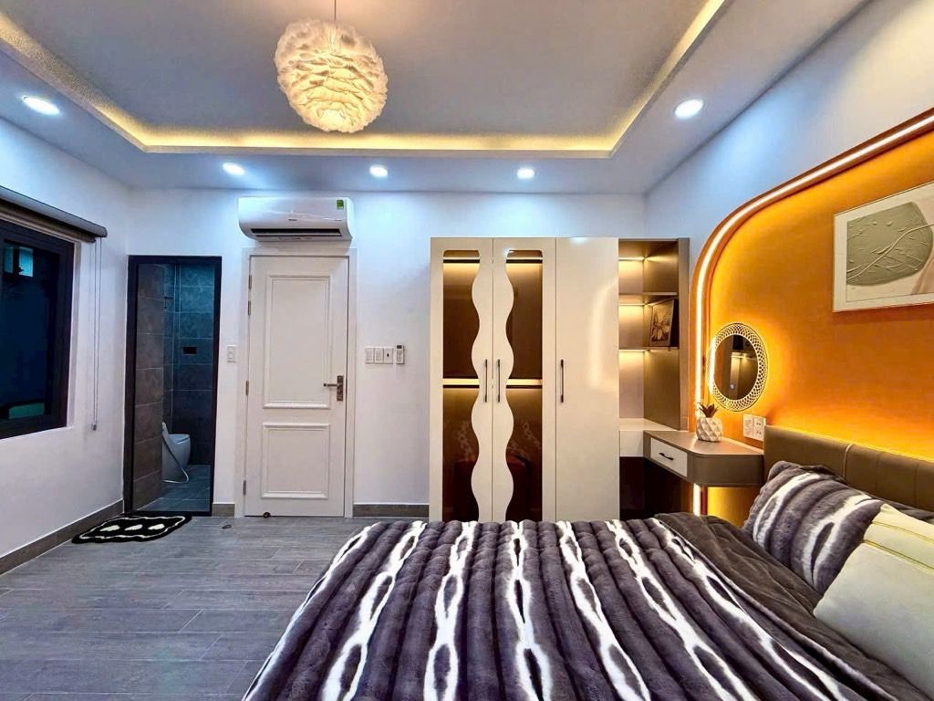 NHÀ ĐẸP - HẺM 3M PHAN VĂN TRỊ BÌNH LỢI TRUNG (BÌNH THẠNH) - NHÀ MỚI 4 TẦNG - 28M2 - FULL NỘI THẤT - CHƯA ĐẾN 5 TỶ