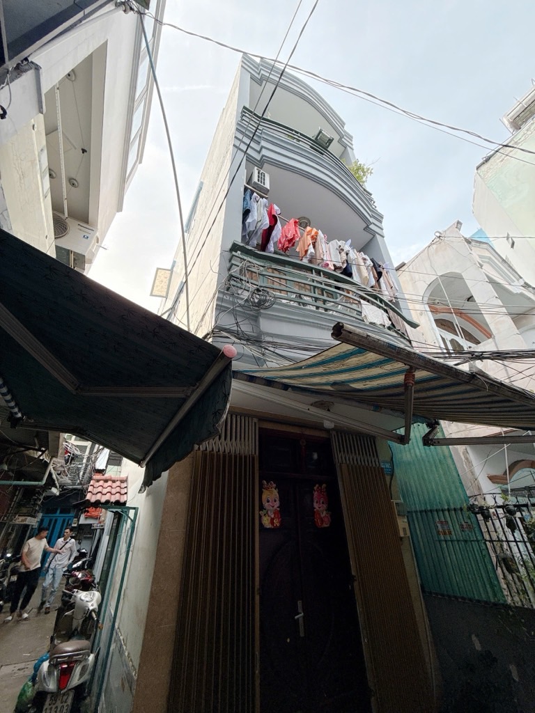 Bán nhà Nguyễn Thị Thập, Quận 7, 3 phòng ngủ, 7,9 tỷ