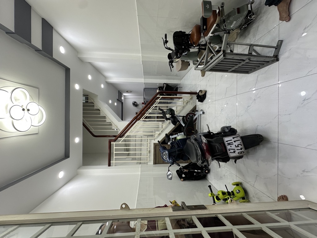 Nhà Nguyễn Thị Nhỏ DT 29M2 4 Tầng, Giá hơn 8 Tỷ