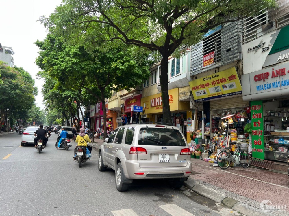 Bán nhà Ngọc Lâm 3 tầng ô tô đỗ cửa 50m2 kinh doanh siêu đỉnh 9 tỷ