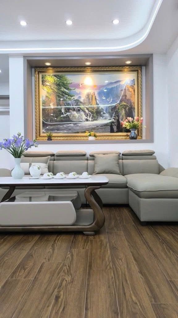 KĐT MỄ TRÌ HẠ CHUNG CƯ 114.6 M2 FULL NỘI THẤT- 4 PHÒNG NGỦ - 2 WC - Ở NGAY DỊP TẾT - SẴN SỔ ĐỎ CHỜ GIAO DỊCH