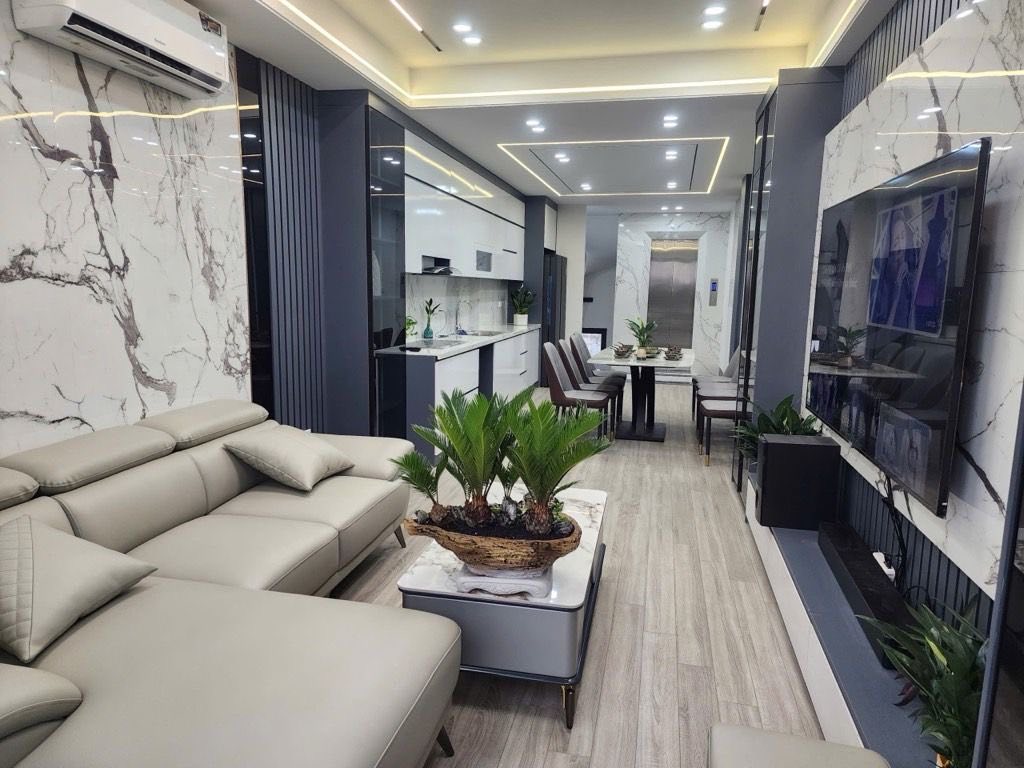 Nhà Đẹp Long Biên Nguyễn Văn Cừ