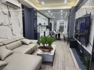 Nhà Đẹp Long Biên Nguyễn Văn Cừ