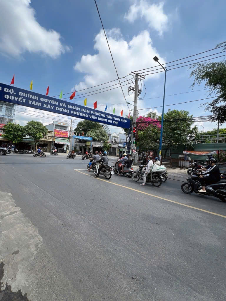 Nhà mặt tiền kinh doanh đa ngành nghề phường Tân Thới Hiệp, Quận 12