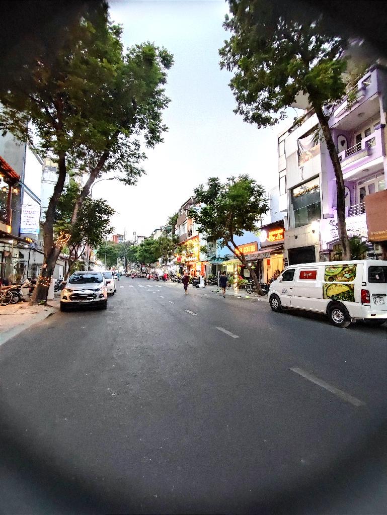 QUẬN 1 - LÔ KHU VIP 5 TẦNG - PHỐ ẨM THỰC - DÂN TRÍ  CAO