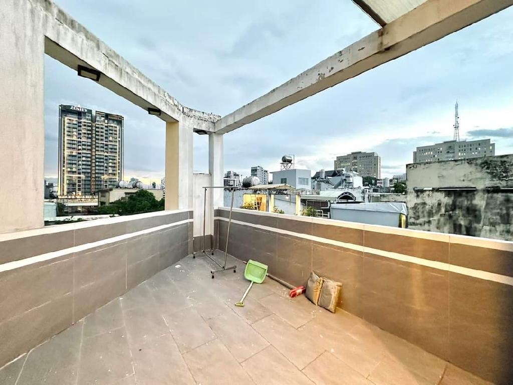 QUẬN 1 - LÔ KHU VIP 5 TẦNG - PHỐ ẨM THỰC - DÂN TRÍ  CAO