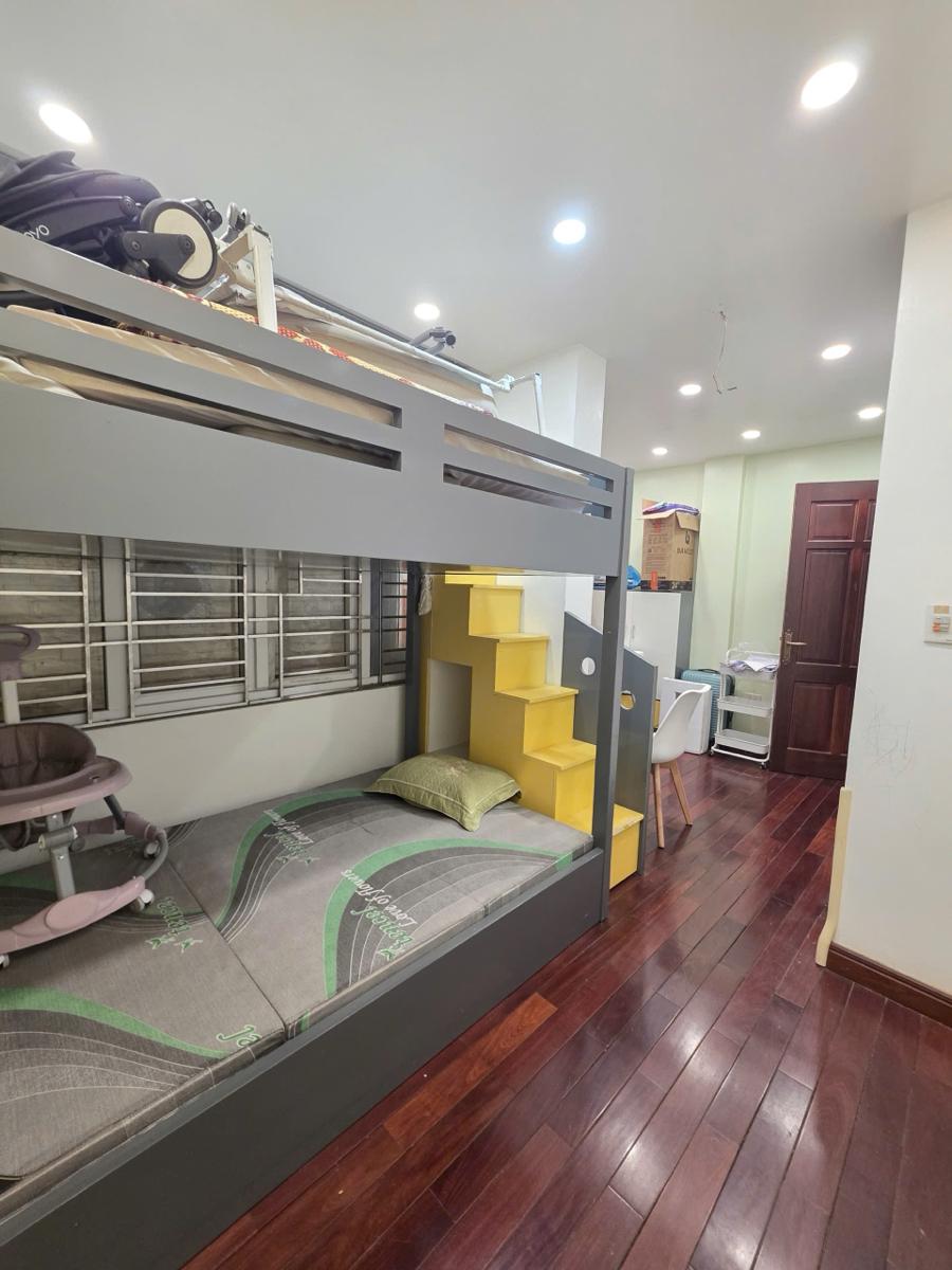 Mặt phố Nguyễn Đức Cảnh- 50M X5 Tầng Dân Xây-Oto Đỗ Cửa- Kinh Doanh Sầm Uất- Nhỉnh 9T