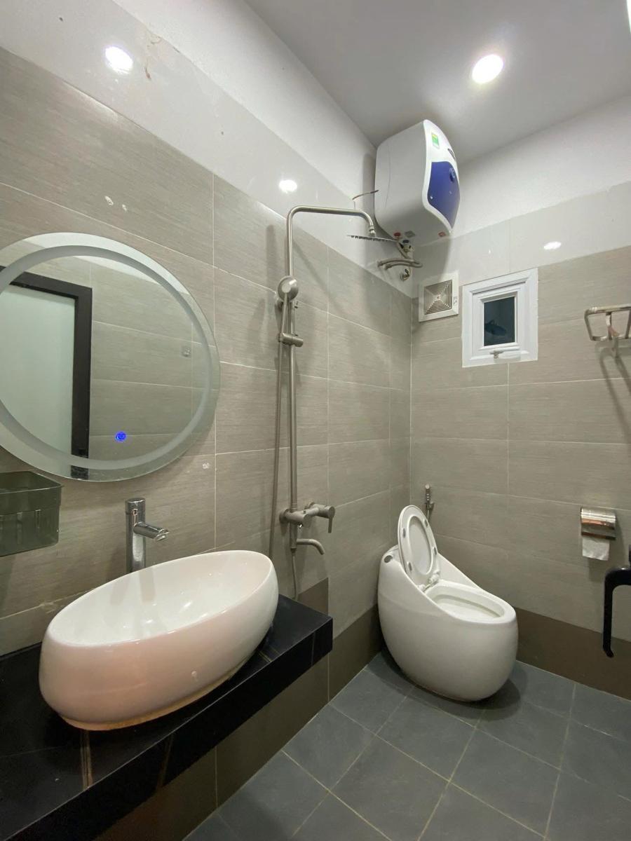 Tam Trinh 45m 5 tầng oto đỗ cửa-8 tỷ