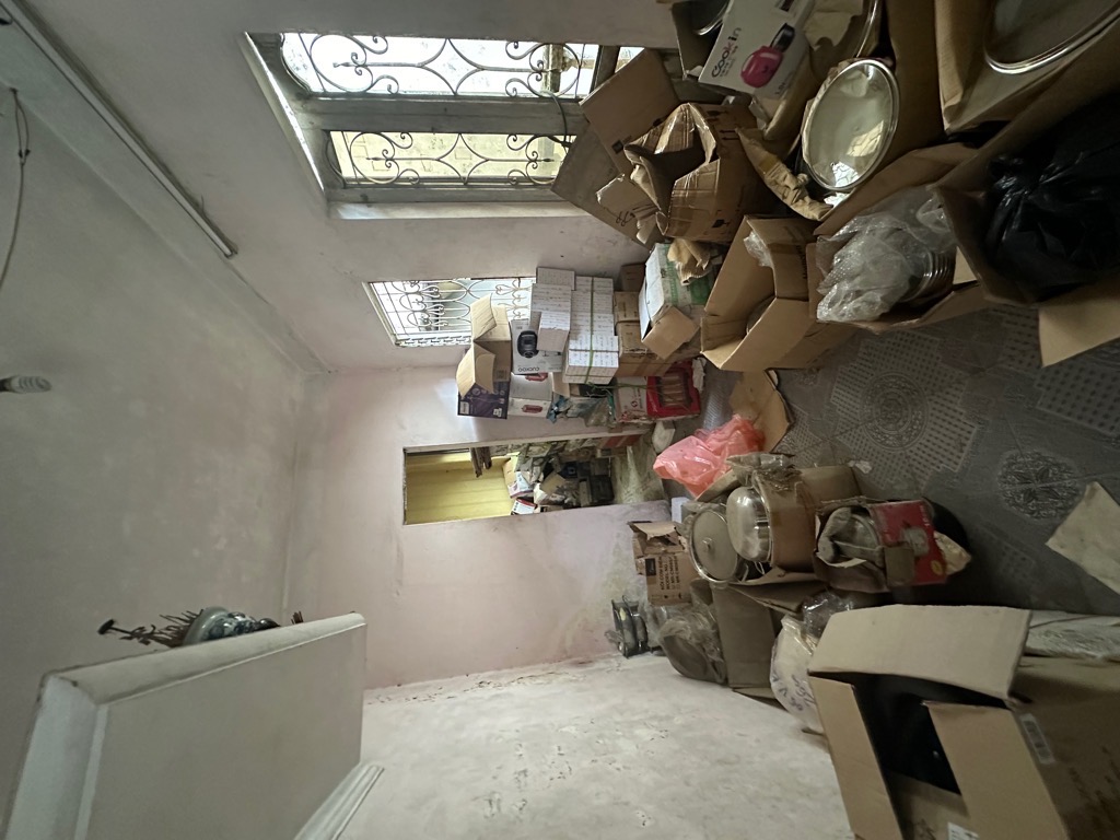 Ban nhà khu vực Hoàn Kiếm 20m 3 tầng siêu đẹp 5 Tỷ