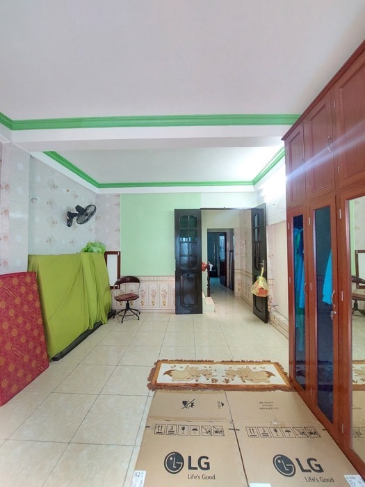 Bán nhà đẹp phố Xuân La, Tây Hồ.